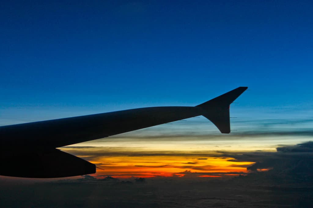 Airplane Window Photography: How to Shoot from the Sky