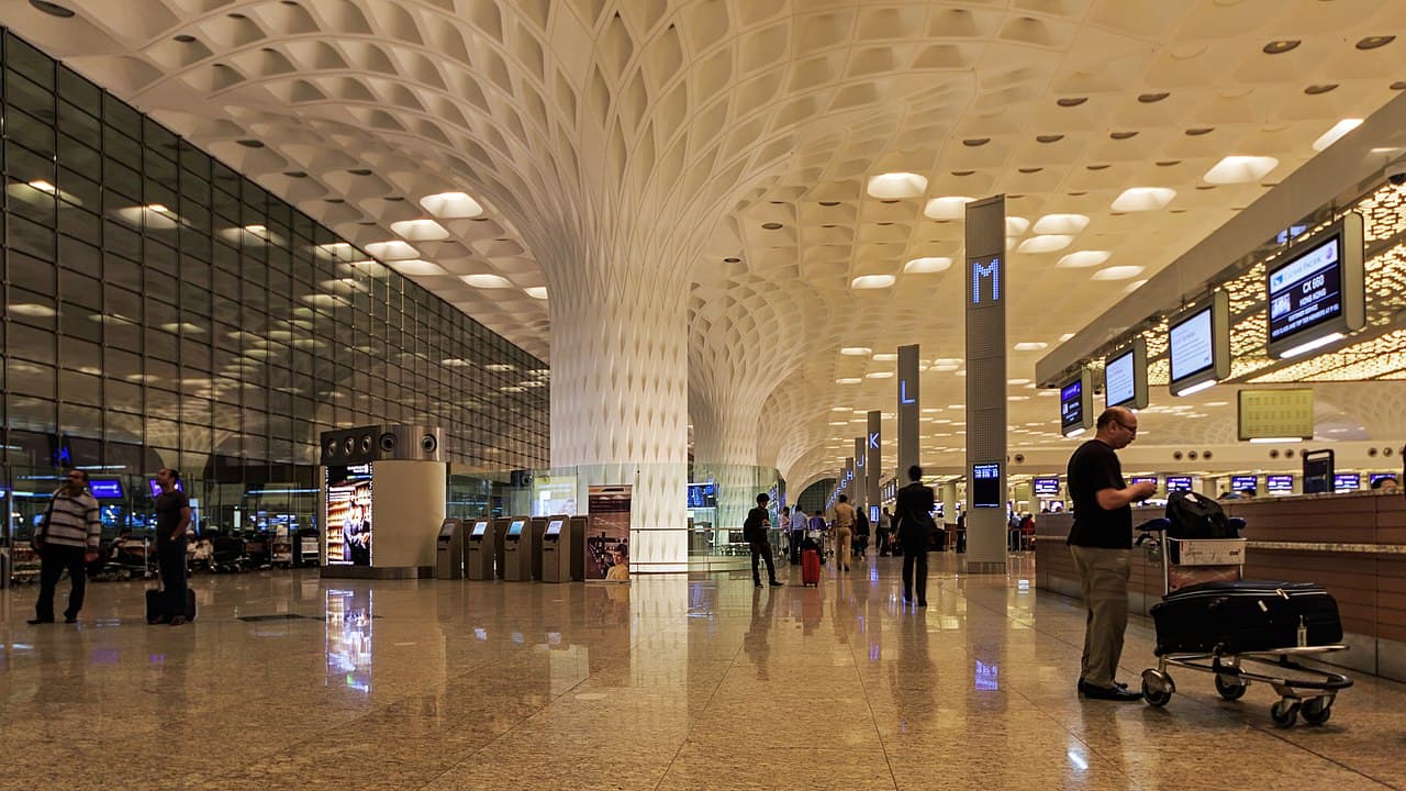Airport Navigation: How to Reach Your Gate Stress-Free