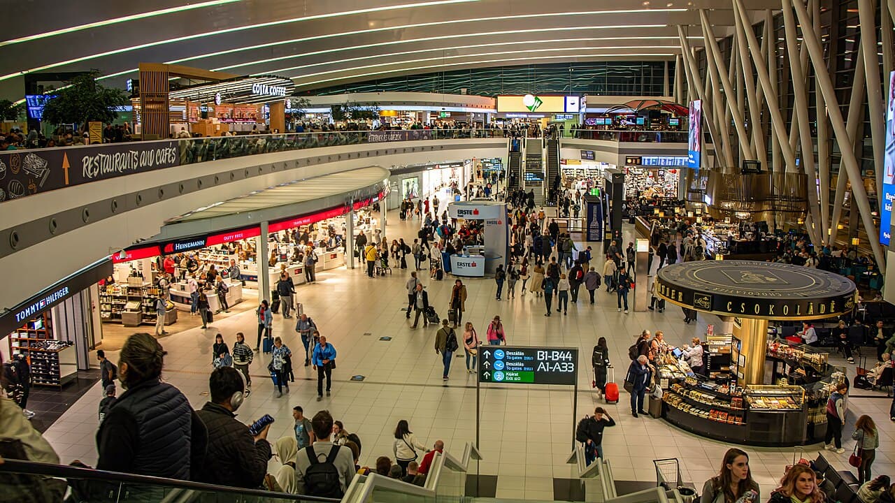 Budapest (BUD) airport → city center: full 2026 guide