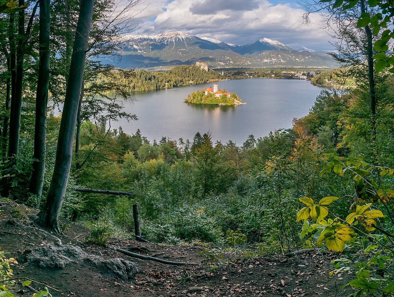 Autumn in Europe: Where to See Fall Colors in 2026