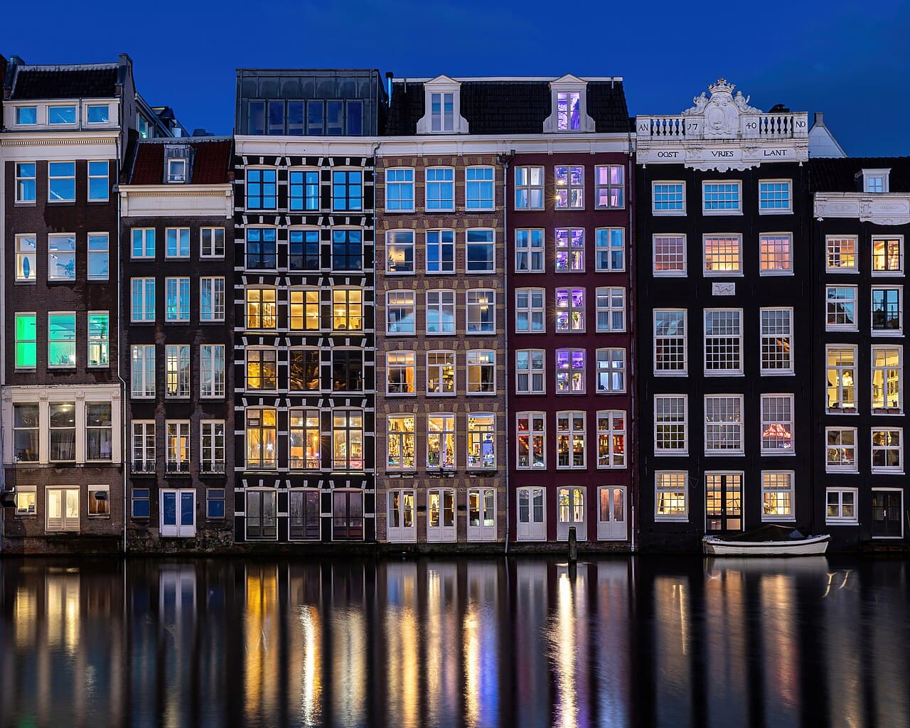 Tbilisi → Amsterdam: guide to the city of canals