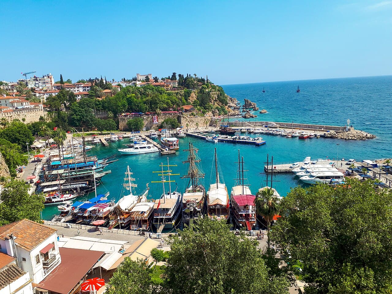 Old harbour in Antalya, Turkey — cheap flights from Tbilisi