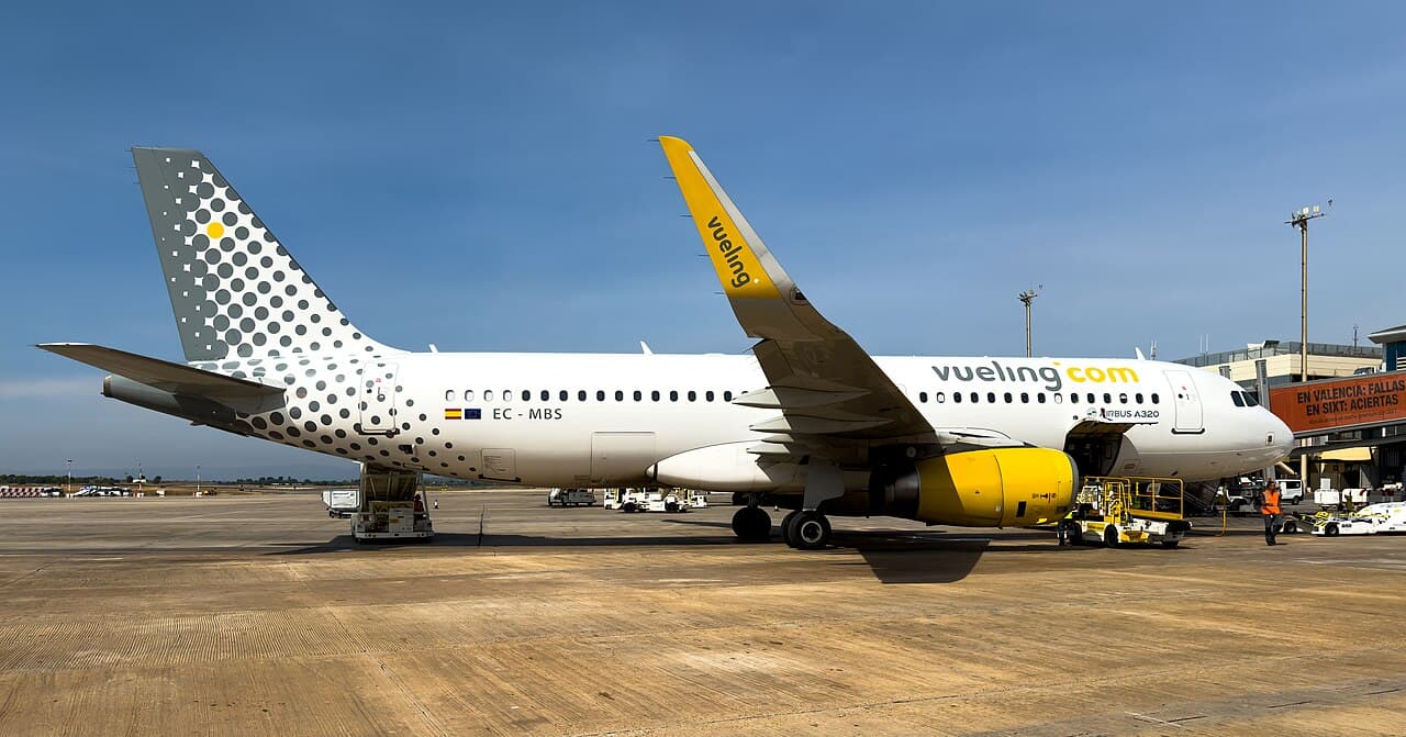 Vueling-ის იაფი ბილეთი: როგორ ვიყიდო და არ გადავიხადო ზედმეტი