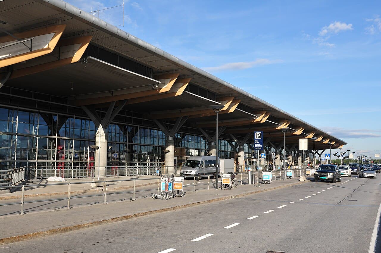 Oslo Airport (OSL) to City Center: 2026 Guide